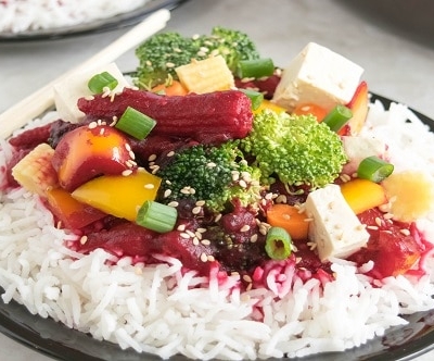 A front view of Iron Rich Beetroot Curry