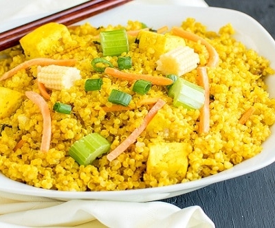 full view of yellow curry veggie quinoa with tofu