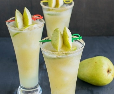 A close up view of pear ginger mocktail