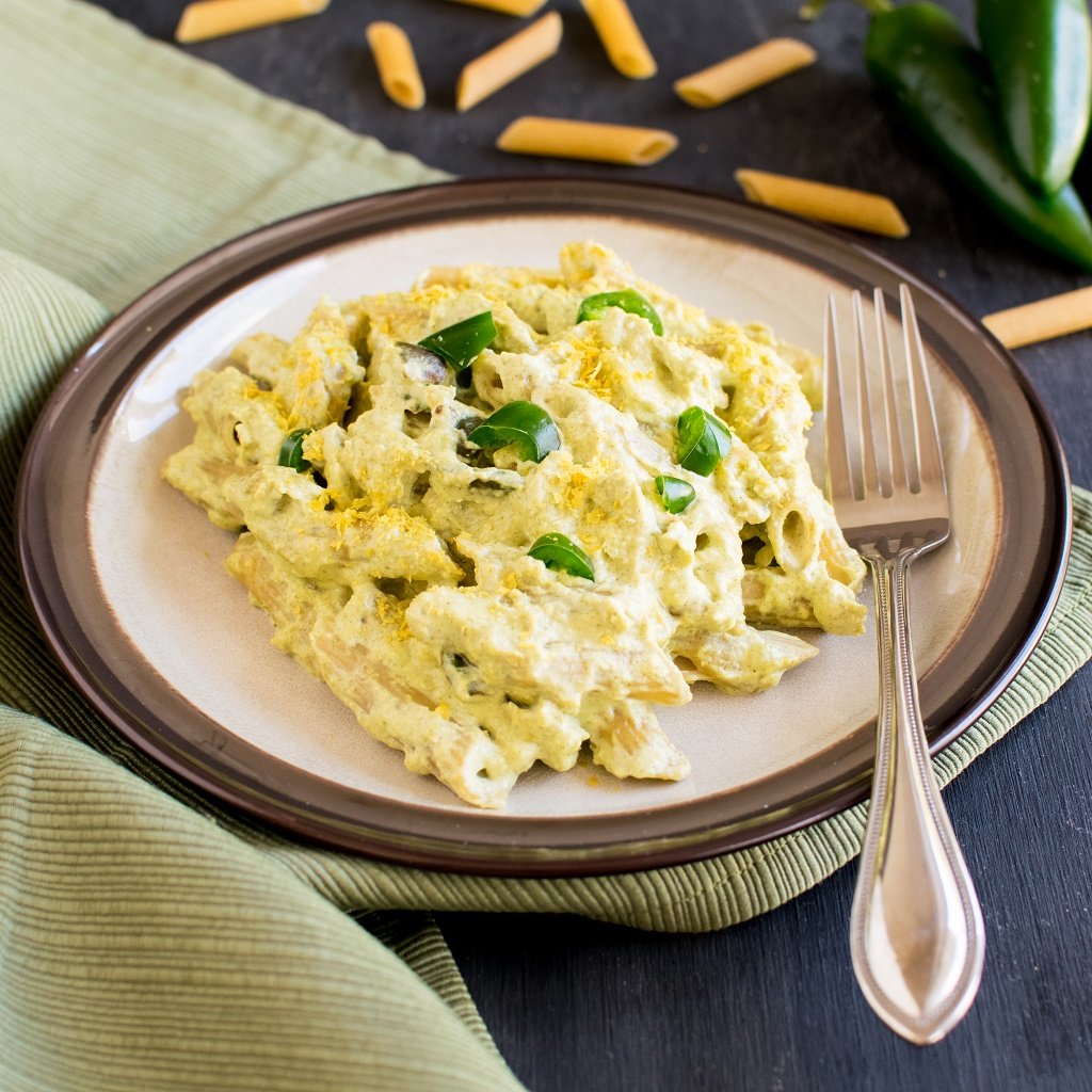 A front view of Jalapeno Cheese Pasta - thick, creamy 10 minutes meal for any work week nights. Easy and quick vegan cheese sauce made with a secret ingredient | kiipfit.com