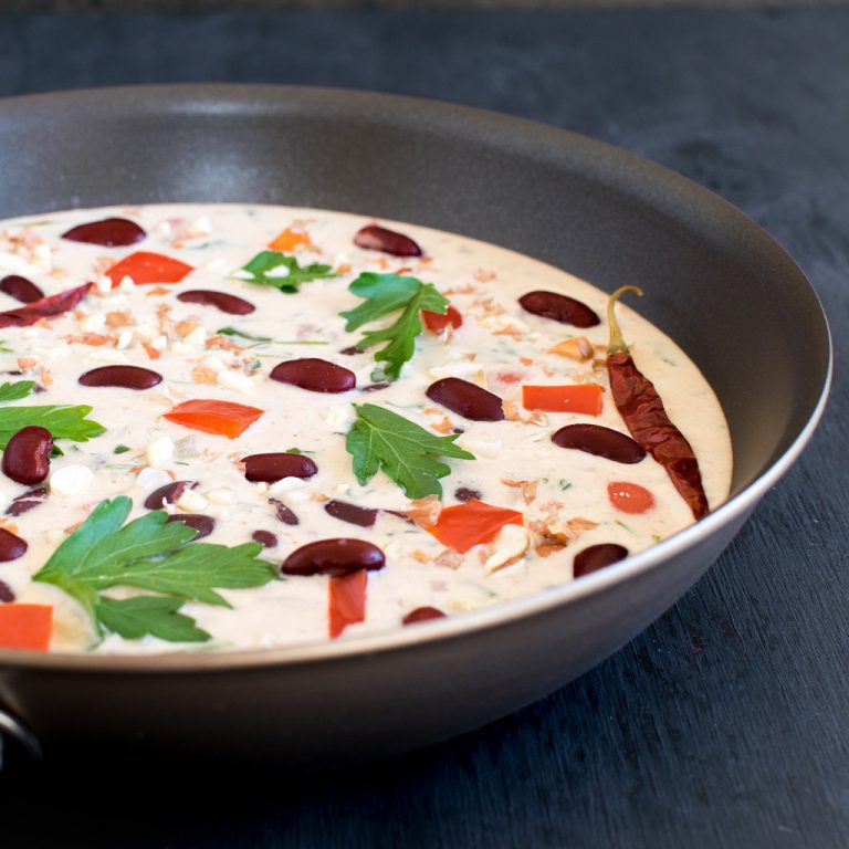 Kidney Beans in Peanut Parsley Sauce [ vegan + GF ]