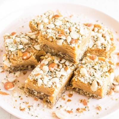 A close up of lots of No Bake Peanut Butter Cheesecake Protein Bars