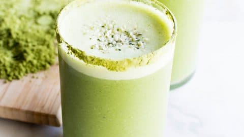 Superfood Matcha Smoothie Recipe - A Foodie Stays Fit