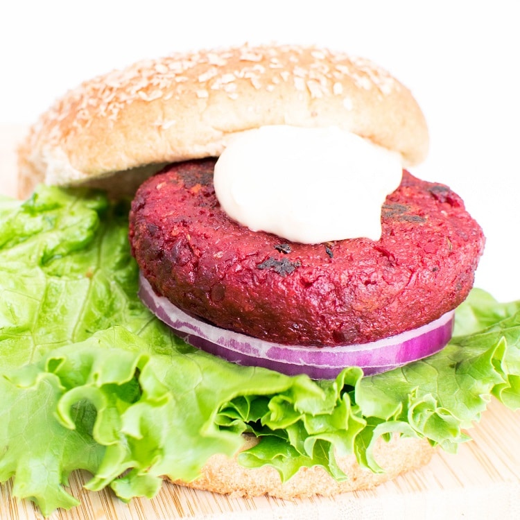 spicy beet burger with the bun on the side