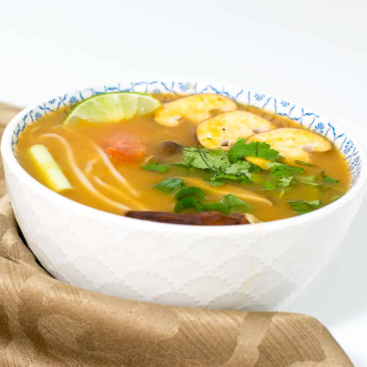 Instant Pot Tom Yum Soup Recipe | V + GF | kiipfit.com