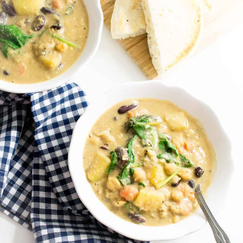 top full view of instant pot zuppa toscana