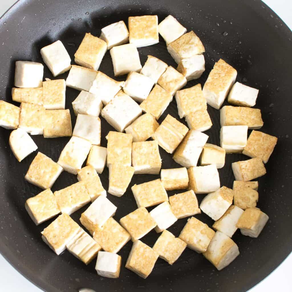 Sesame Tofu | vegan + dairy free + dinner | kiipfit.com