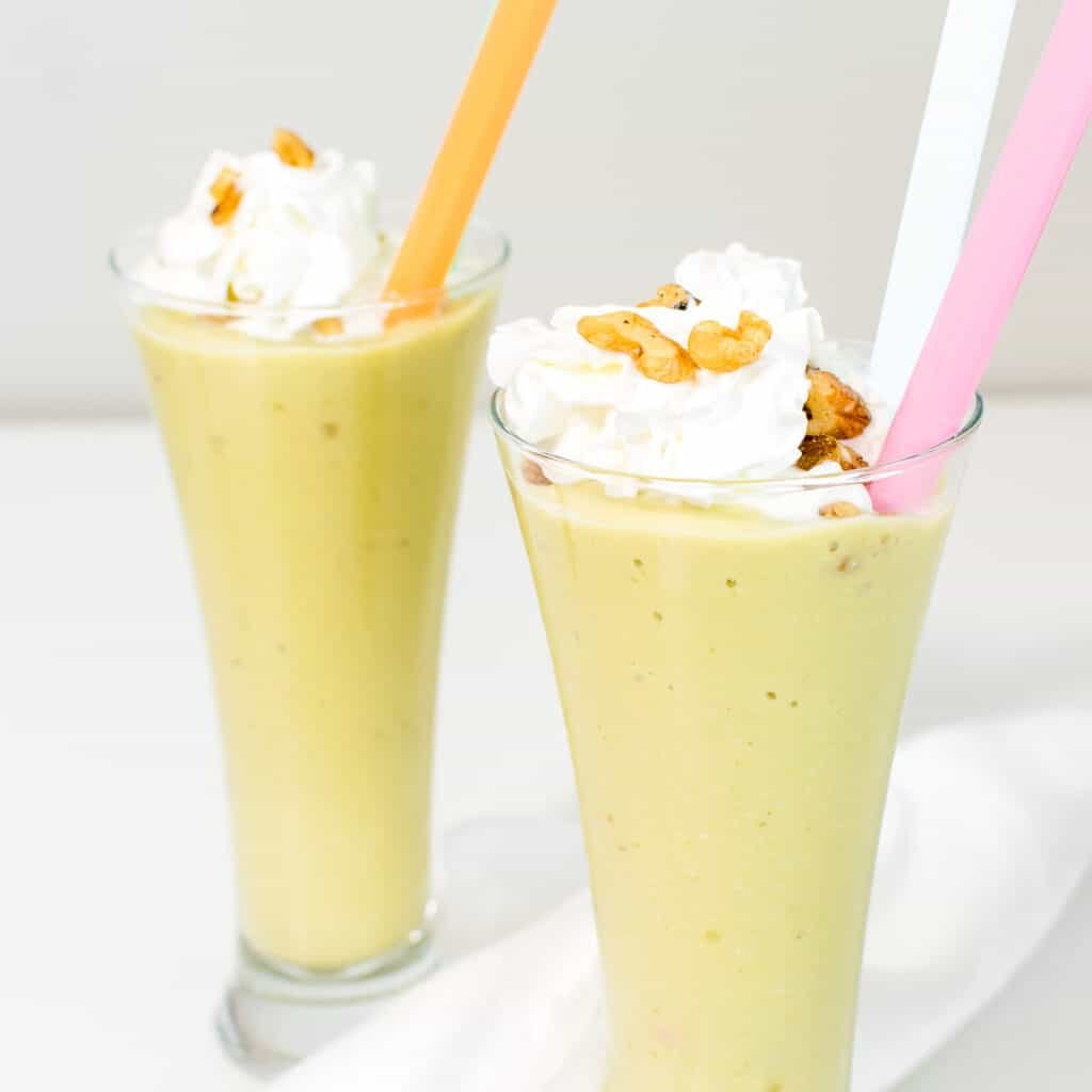 front view of avocado milkshake.