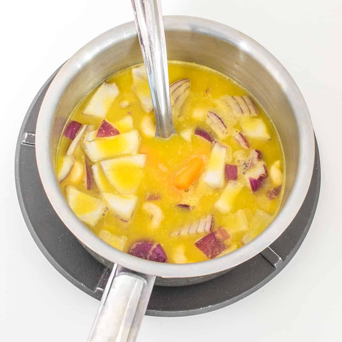 Vegan Broccoli Cheddar Soup - kiipfit.com