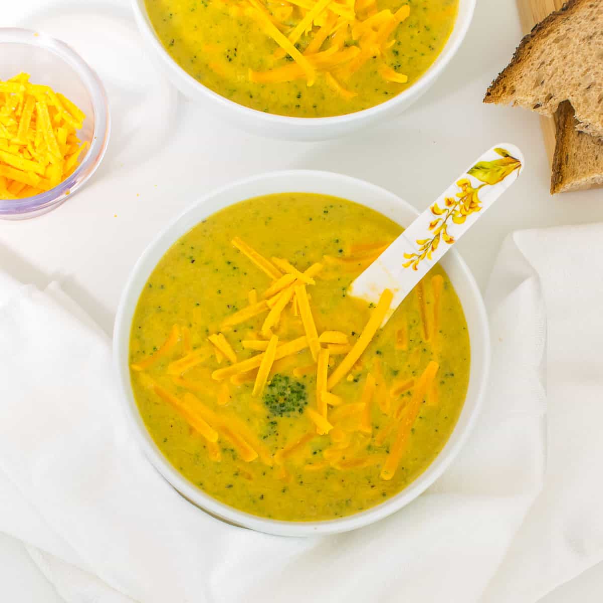 Vegan Broccoli Cheddar Soup - kiipfit.com