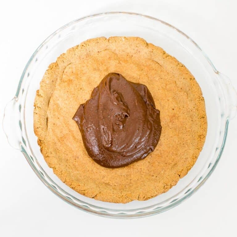 Easy Vegan Chocolate Pie (No Tofu) - kiipfit.com