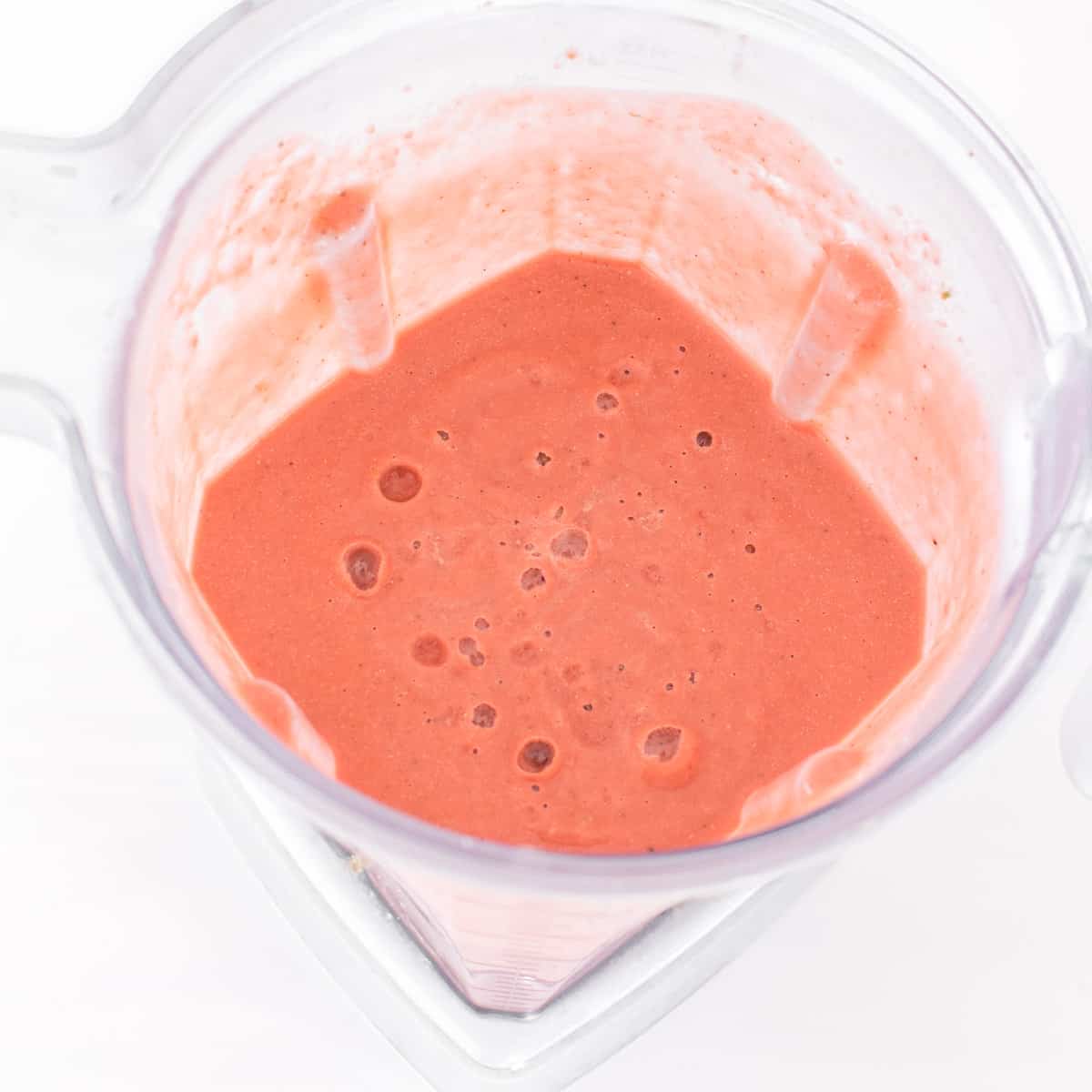 blended sauce in the blender. 