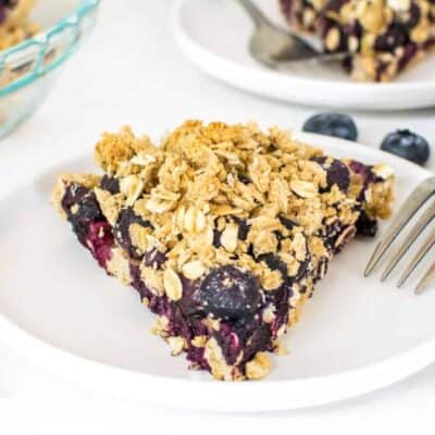 vegan blueberry pie slices on the serving plates.
